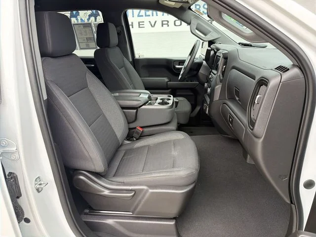Used 2023 White Chevrolet Custom Trail Boss image 25