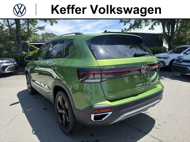 New 2026 Green Volkswagen 1.5T SEL image 3