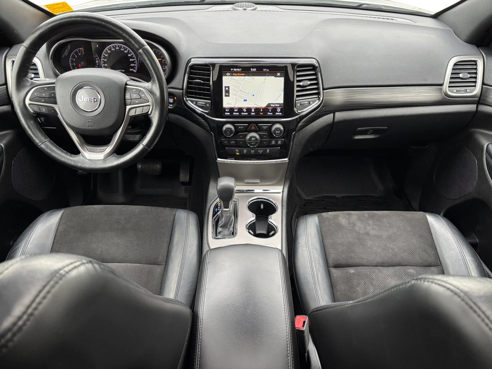 Used 2021 White Jeep Altitude image 12