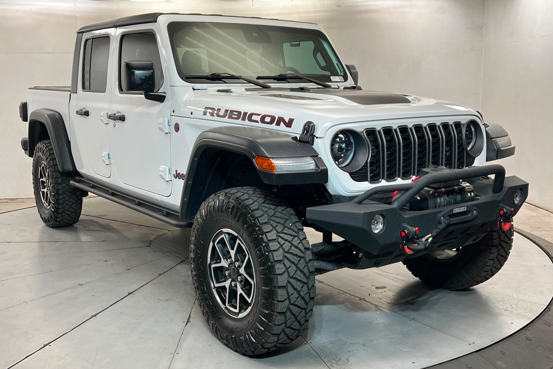 Certified Used 2024 Bright White Clearcoat Jeep Rubicon image 8