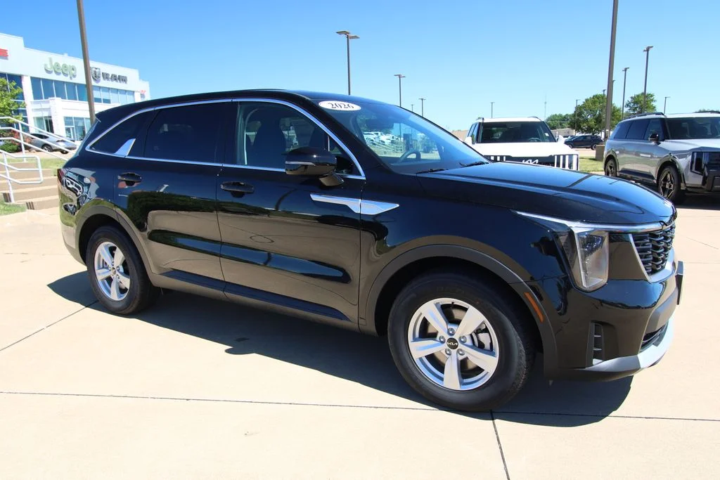 New 2026 Black Kia LX image 3