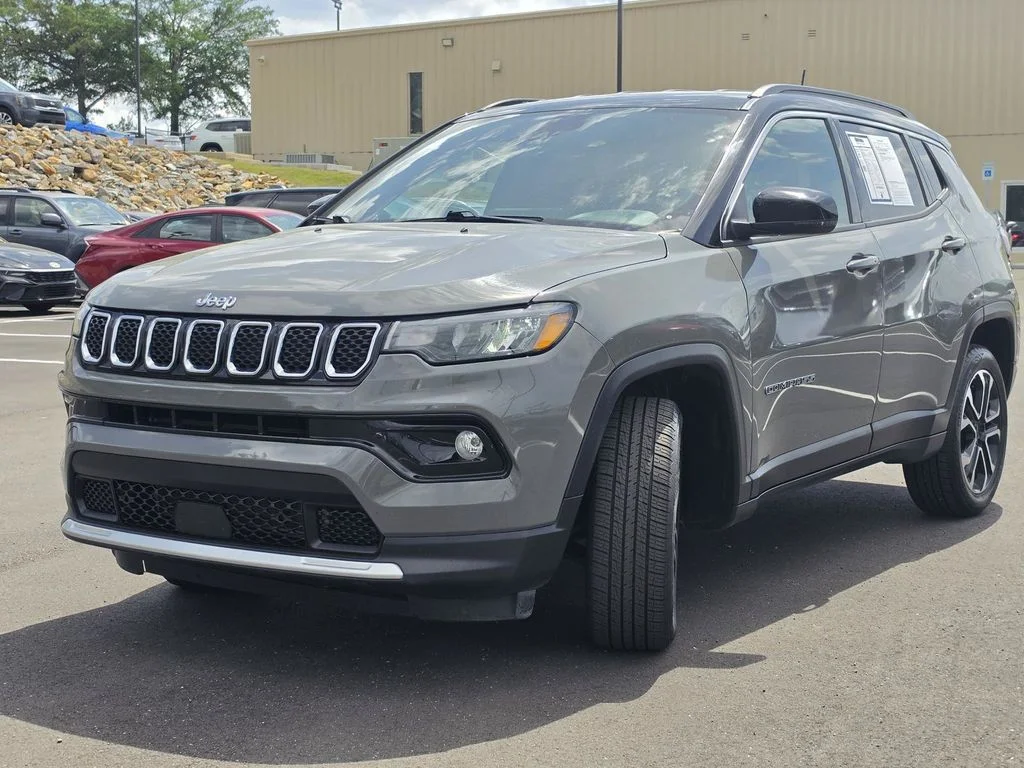 Used 2024 Gray Jeep Limited image 4