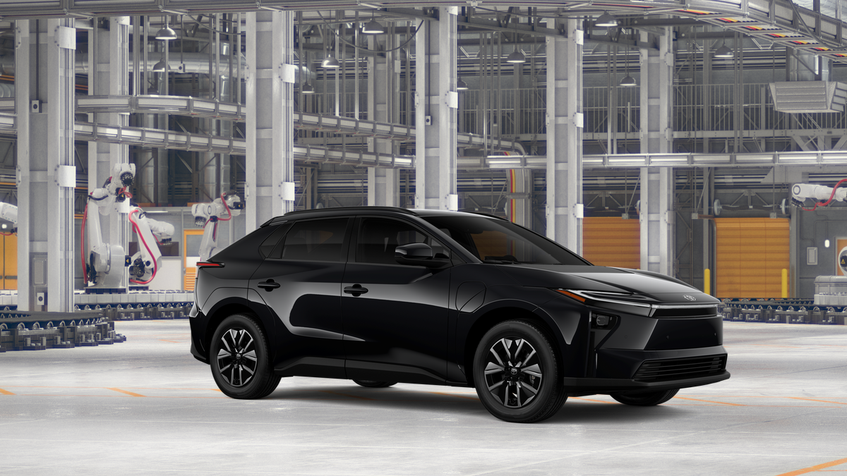 New 2027 Midnight Black Metallic Toyota XLE image 14