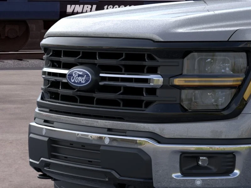 New 2026 Carbonized Gray Metallic Ford XLT image 17