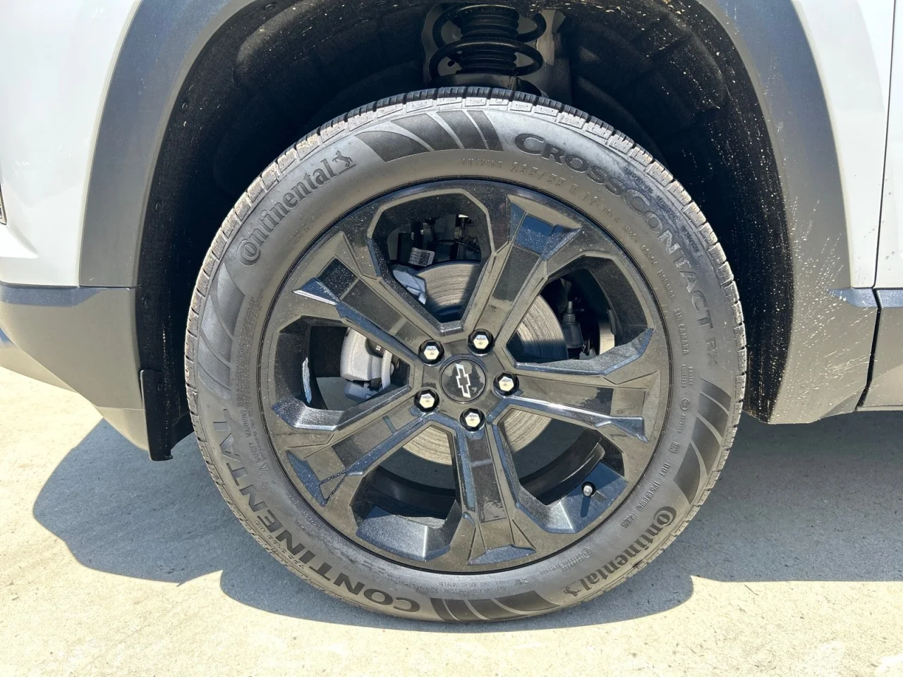 2026 Chevrolet Equinox LT - Photo 9