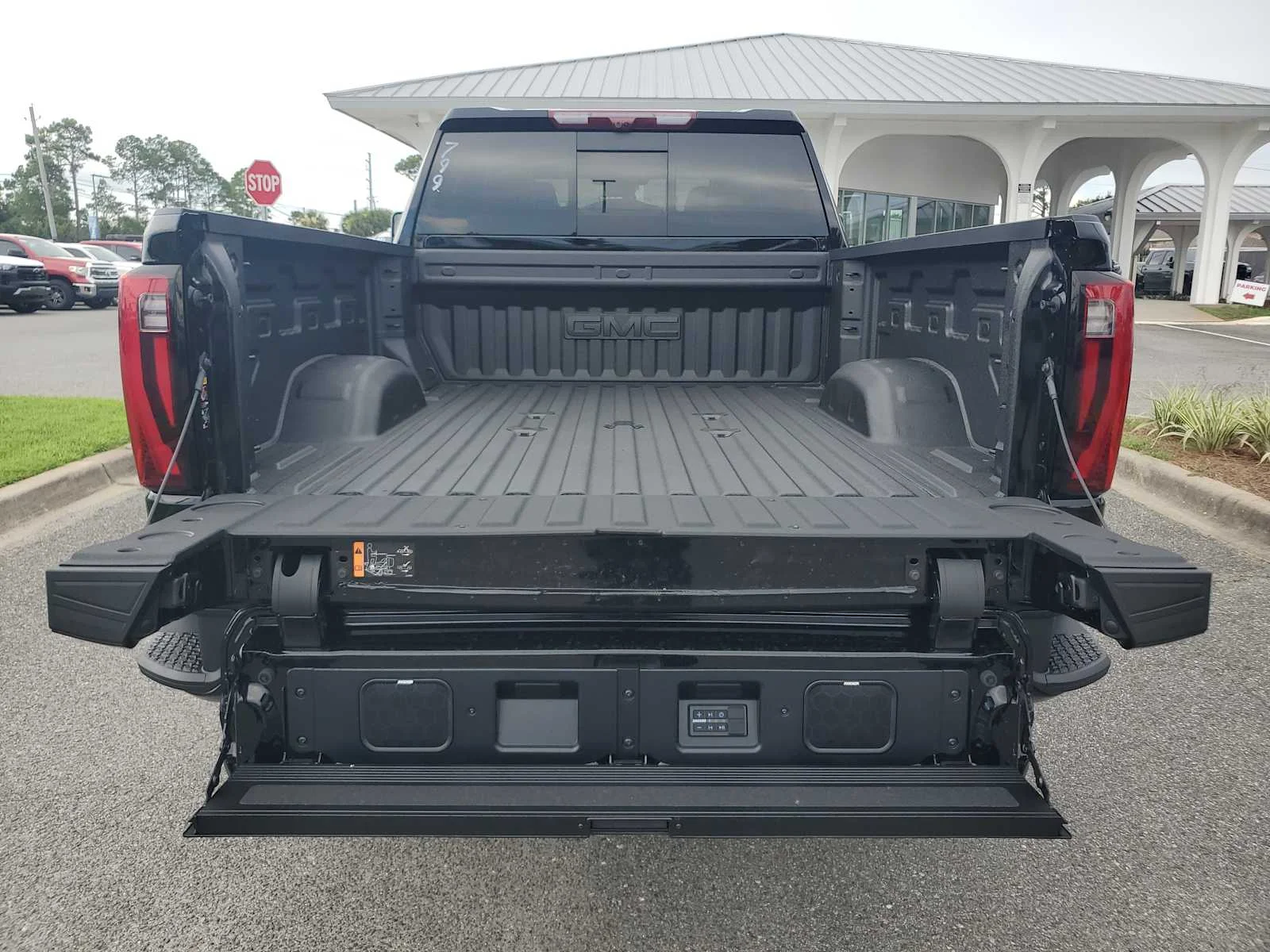 New 2026 Onyx Black GMC Denali Ultimate image 20