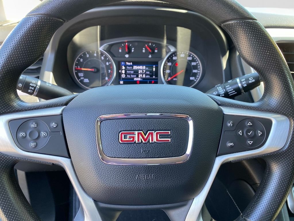 Used 2023 Silver GMC SLE image 18