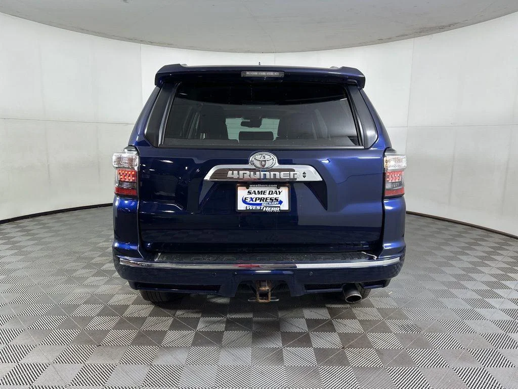 Used 2022 Nautical Blue Metallic Toyota Limited image 19