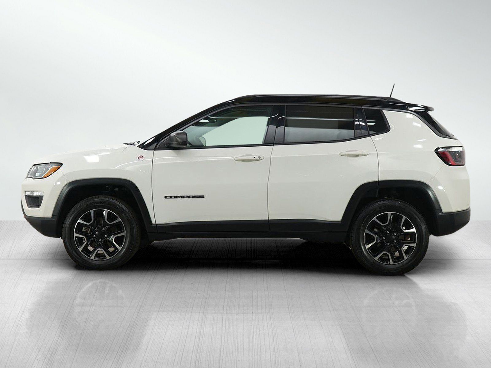 Used 2021 Jeep Compass Trailhawk with VIN 3C4NJDDB2MT590653 for sale in Hopkins, Minnesota