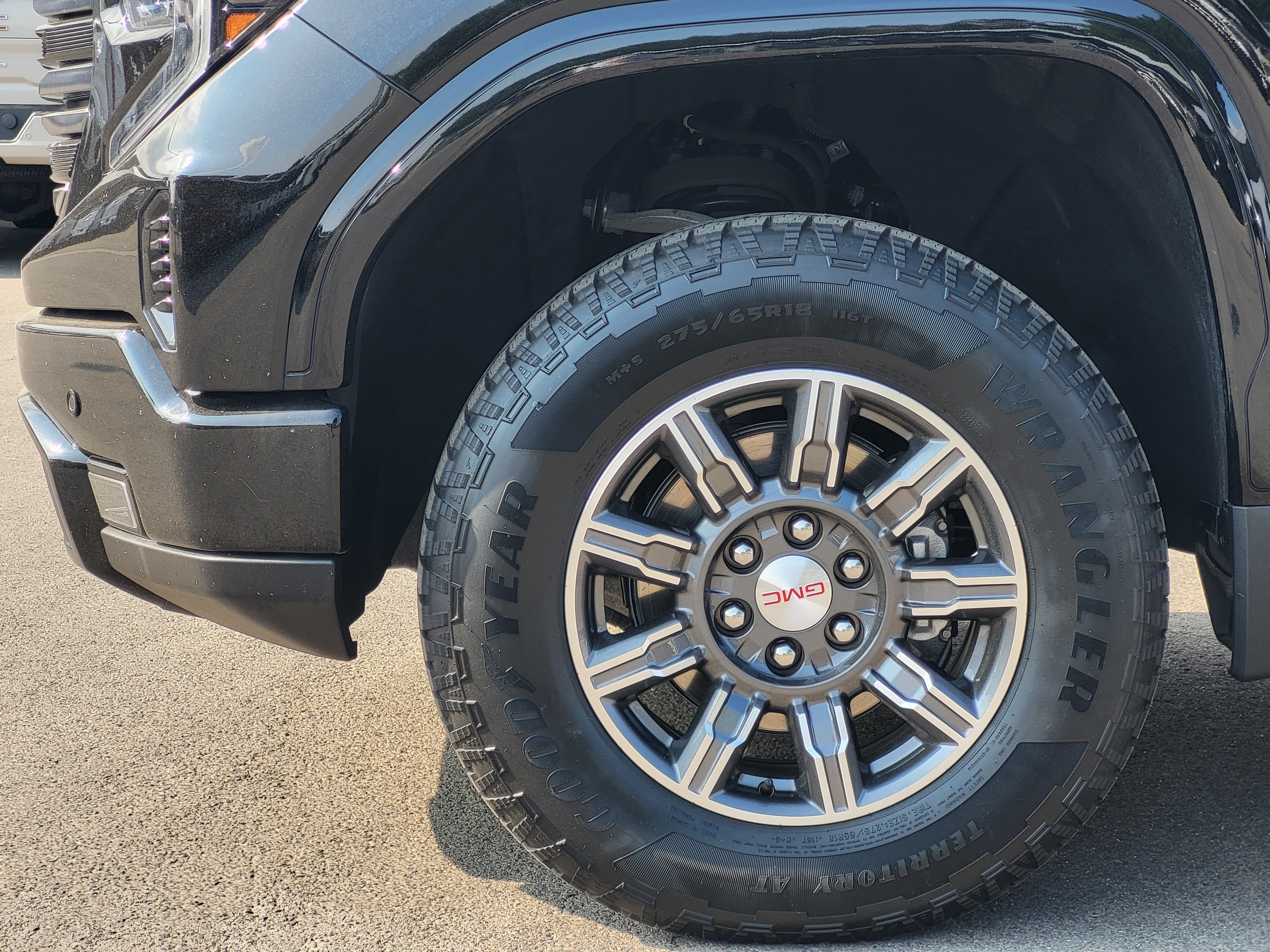 2024 GMC Sierra 1500 AT4 - Photo 9