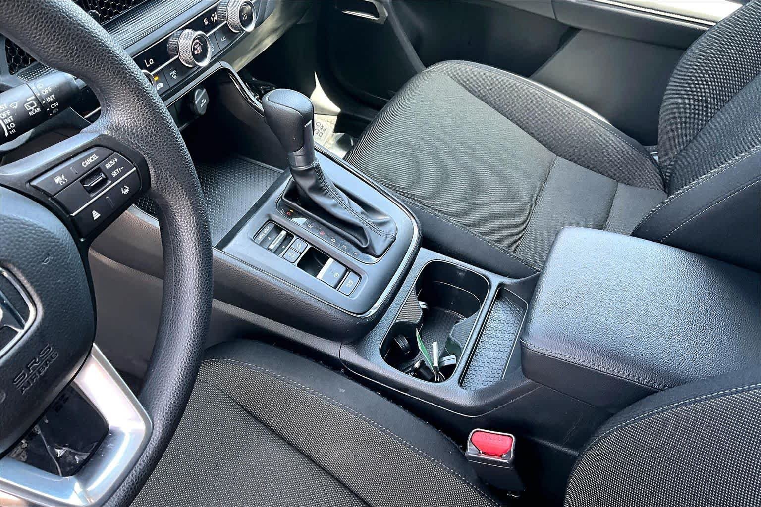 2023 Honda CR-V LX - Photo 16