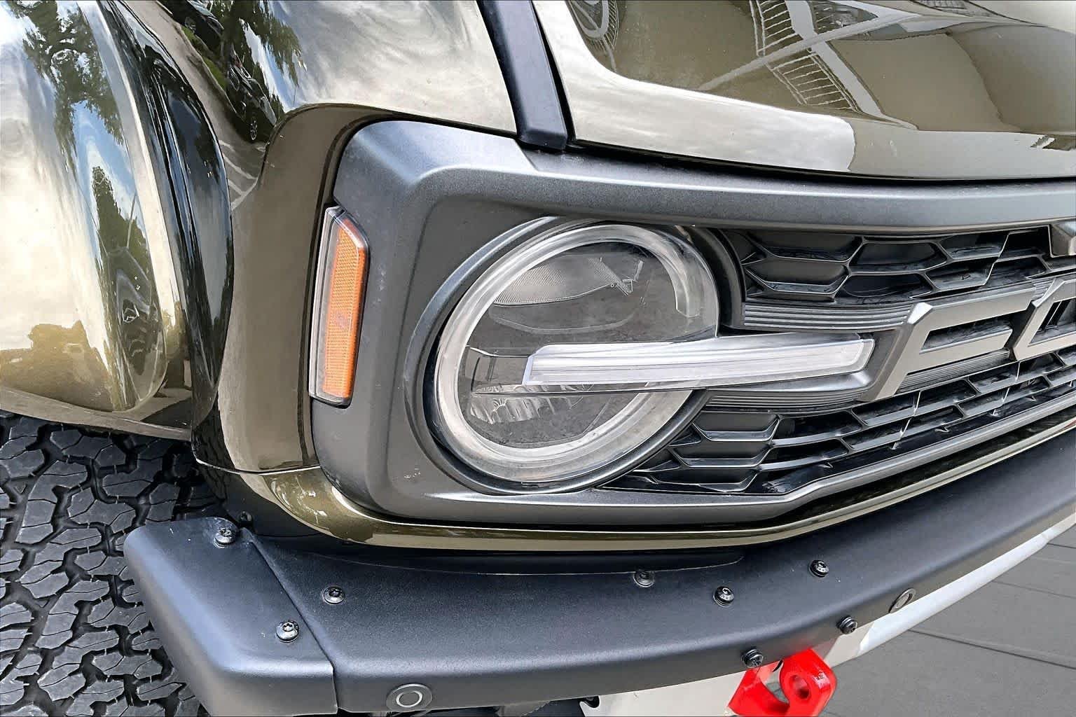 Used 2025 Shelter Green Metallic Ford Raptor image 51