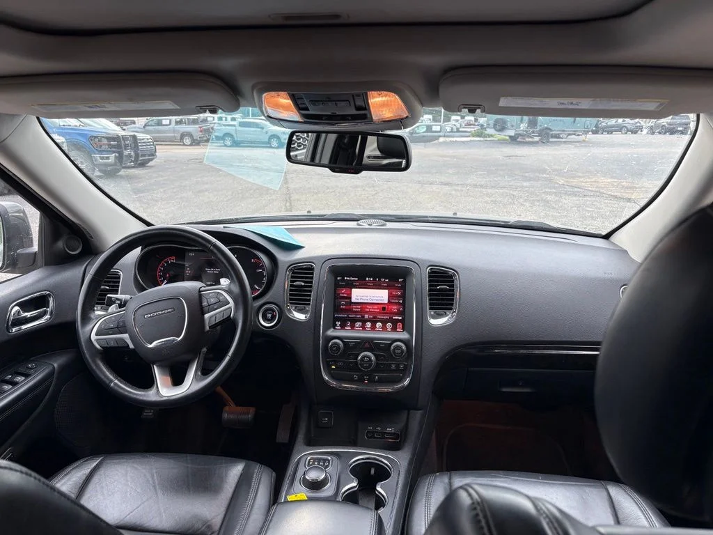 Used 2014 Crystal Metallic Dodge Limited image 10