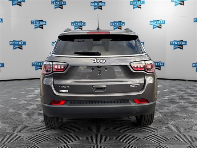 2022 Jeep Compass Latitude Lux Altitude photo 3