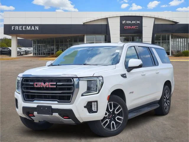 2022 GMC Yukon 4WD AT4's photo