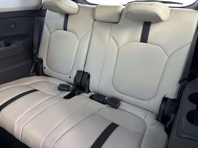 New 2026 Platinum White Pearl Honda AWD Touring Blackout image 29