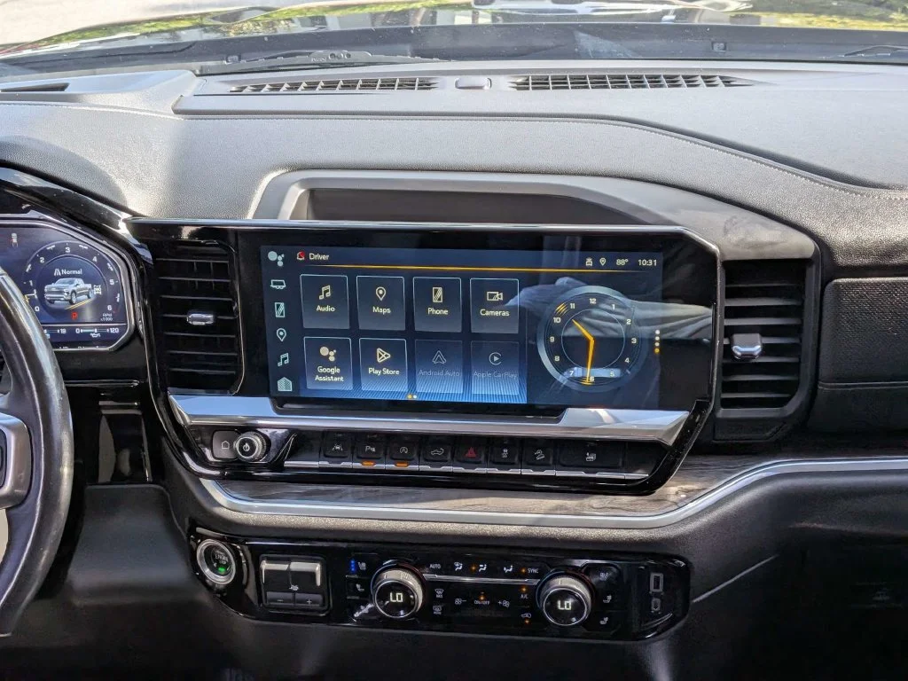 Used 2022 Gray Chevrolet LTZ image 16