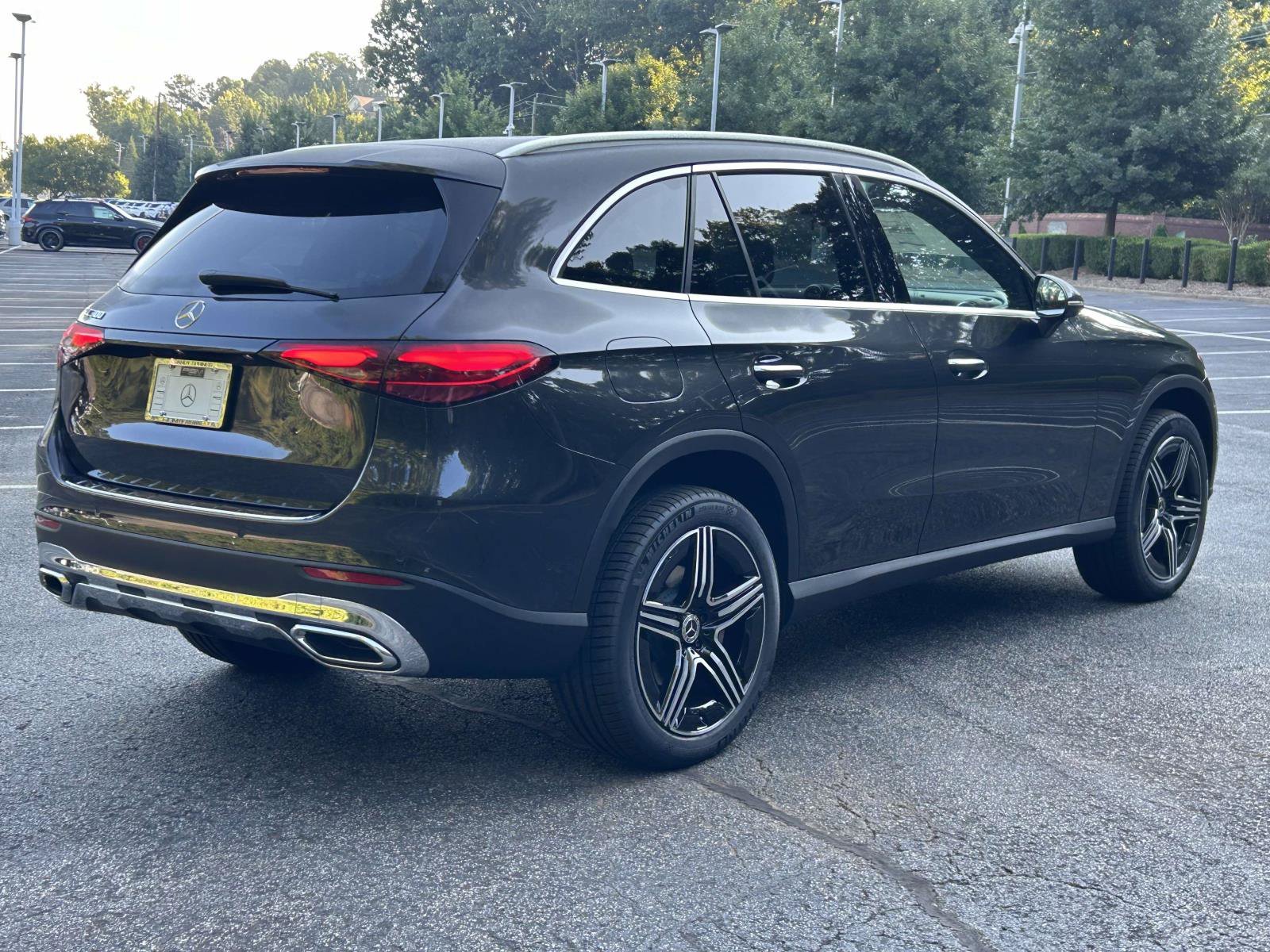 New 2027 Graphite Grey Metallic Mercedes-Benz GLC 300 SUV image 6