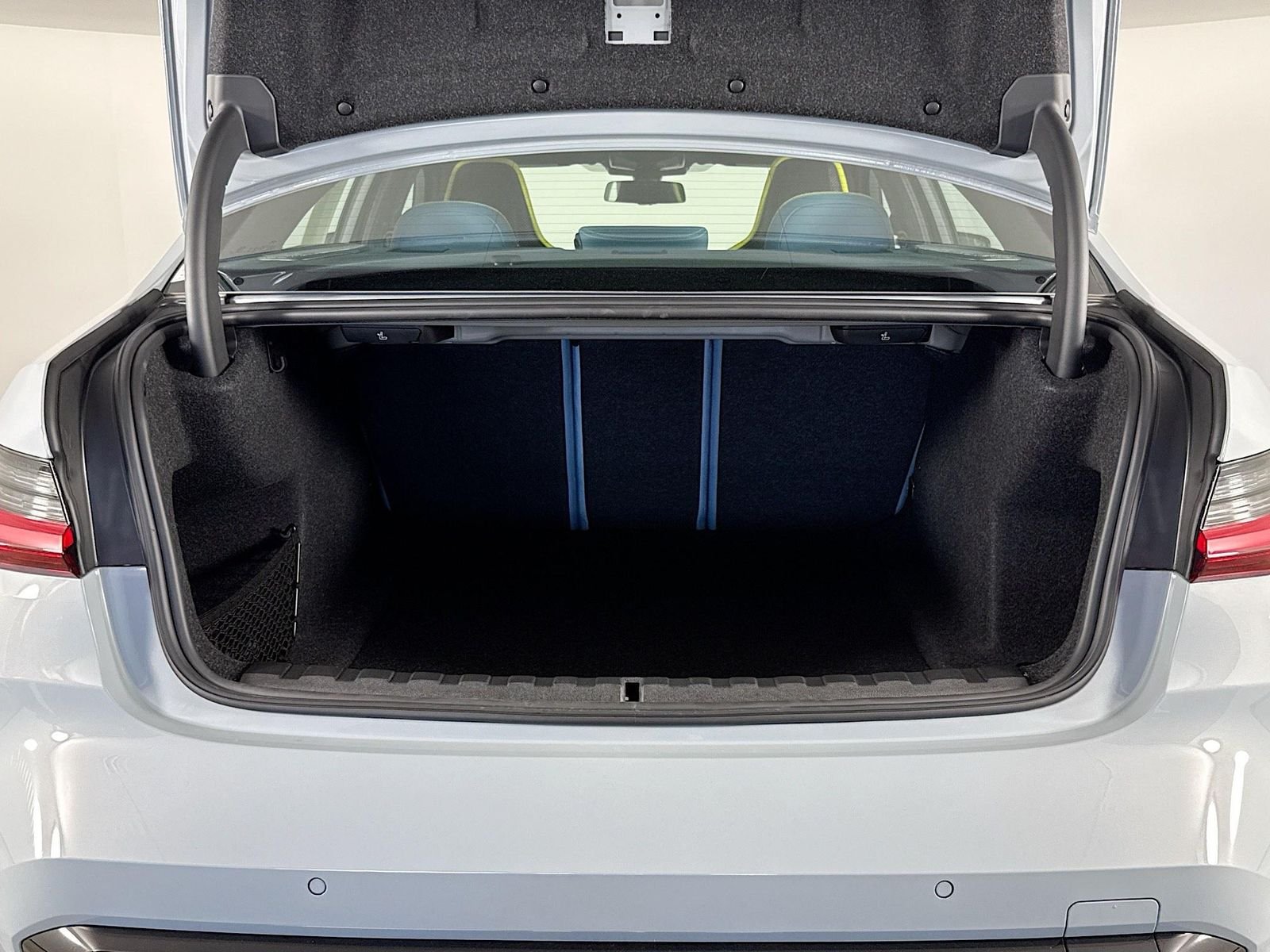 Used 2025 Brooklyn Grey Metallic BMW Competition image 27