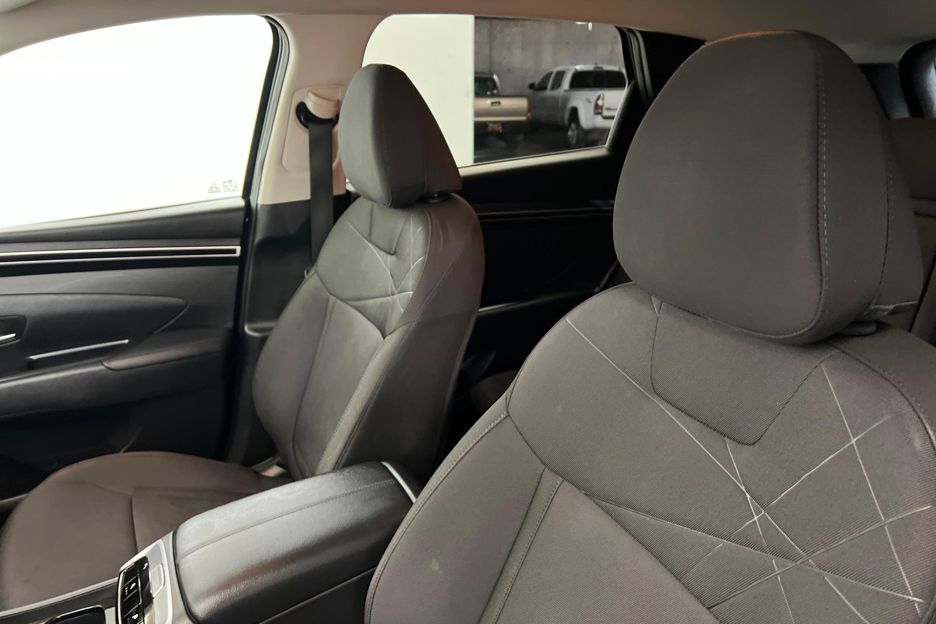 Used 2022 Portofino Gray Hyundai SEL image 17