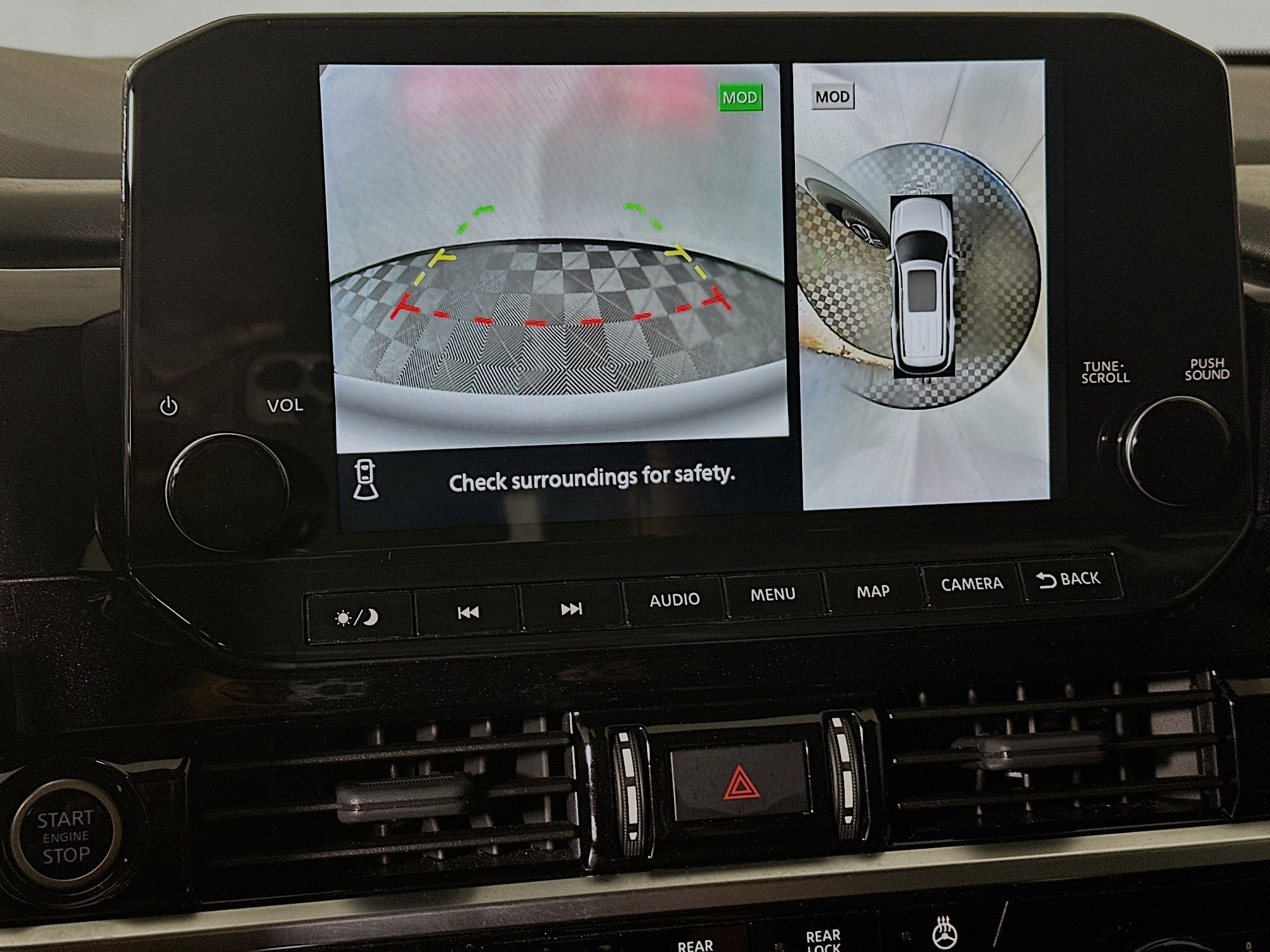 2024 Nissan Pathfinder Platinum - Photo 25