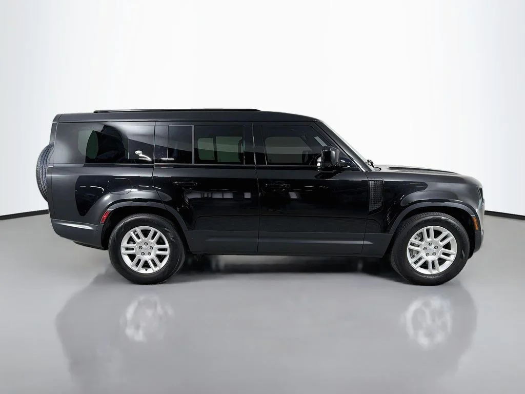 Certified Used 2023 Black Land Rover S image 4