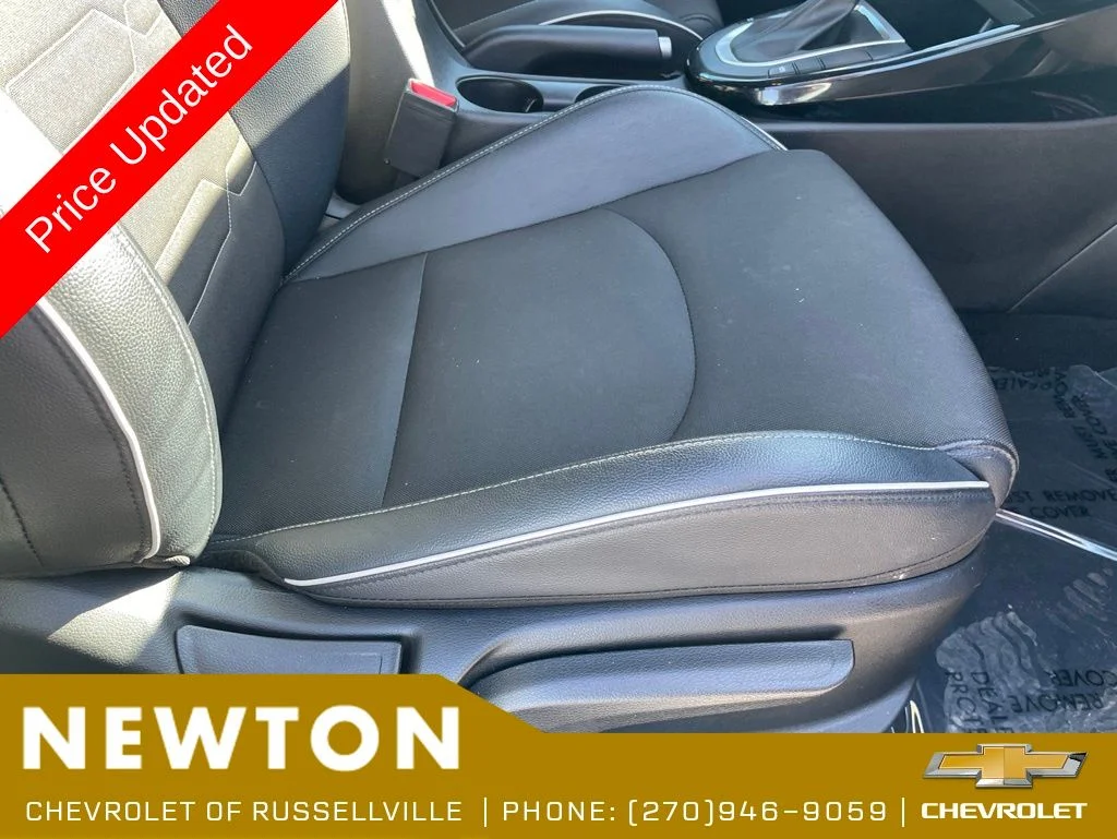 Used 2023 White Kia GT-Line image 25