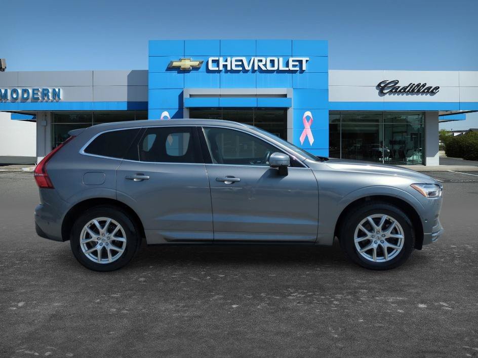 Used 2019 -SELECT- Volvo Momentum image 6