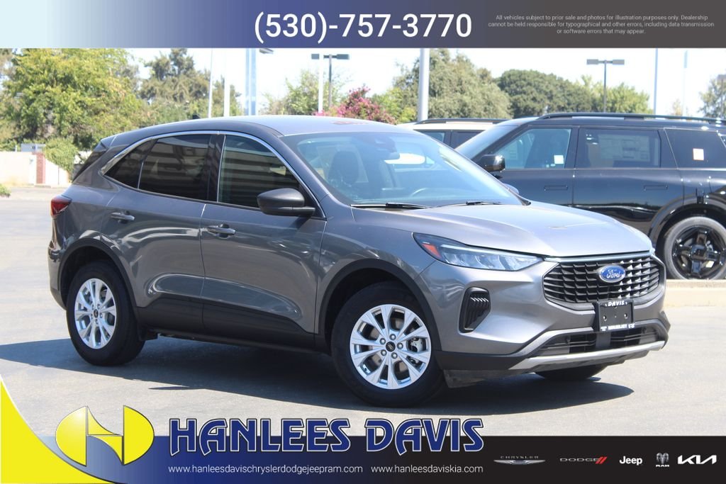 Used 2024 Gray Ford Active image 1