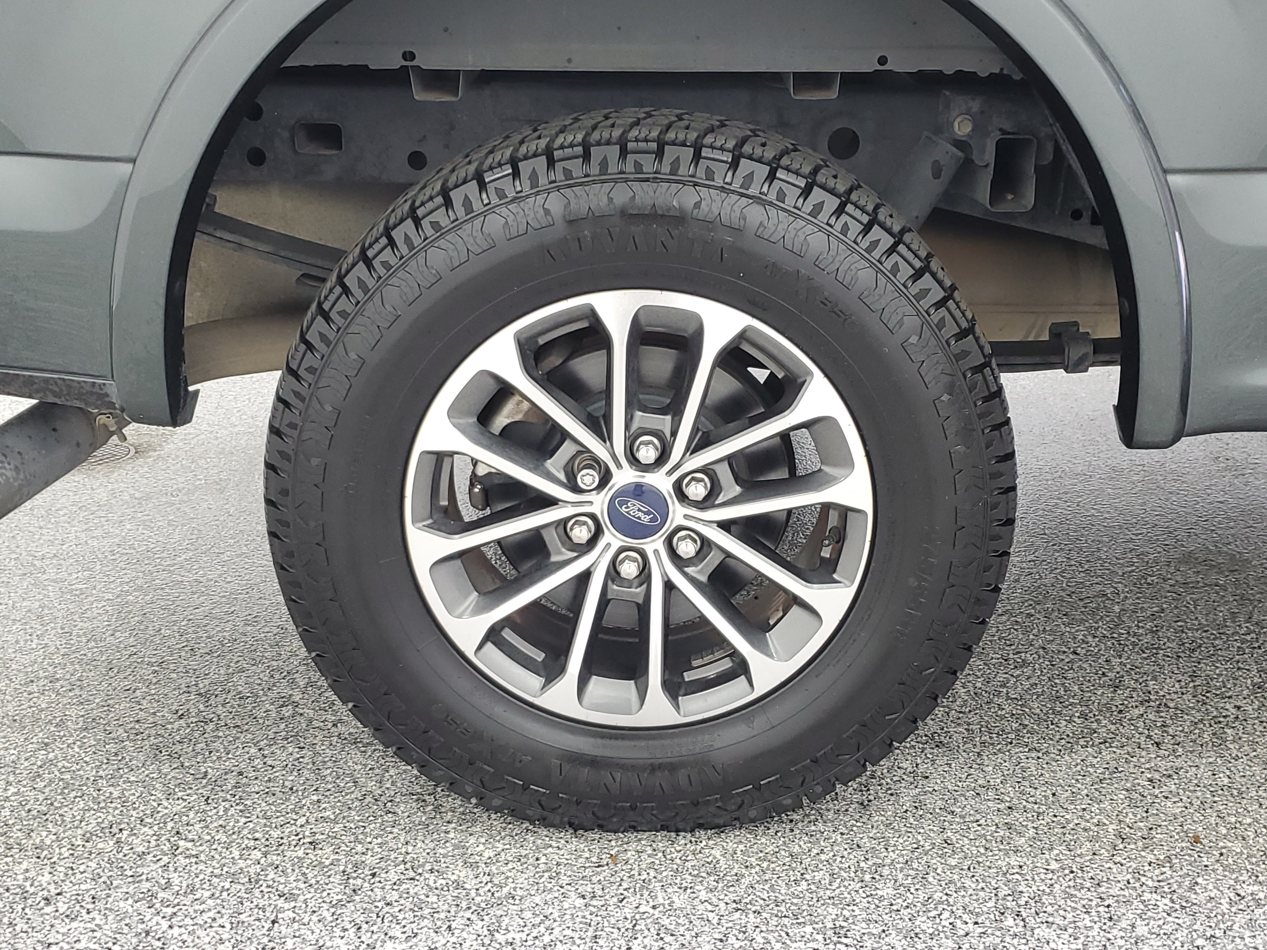 Used 2018 Gray Ford LARIAT image 6