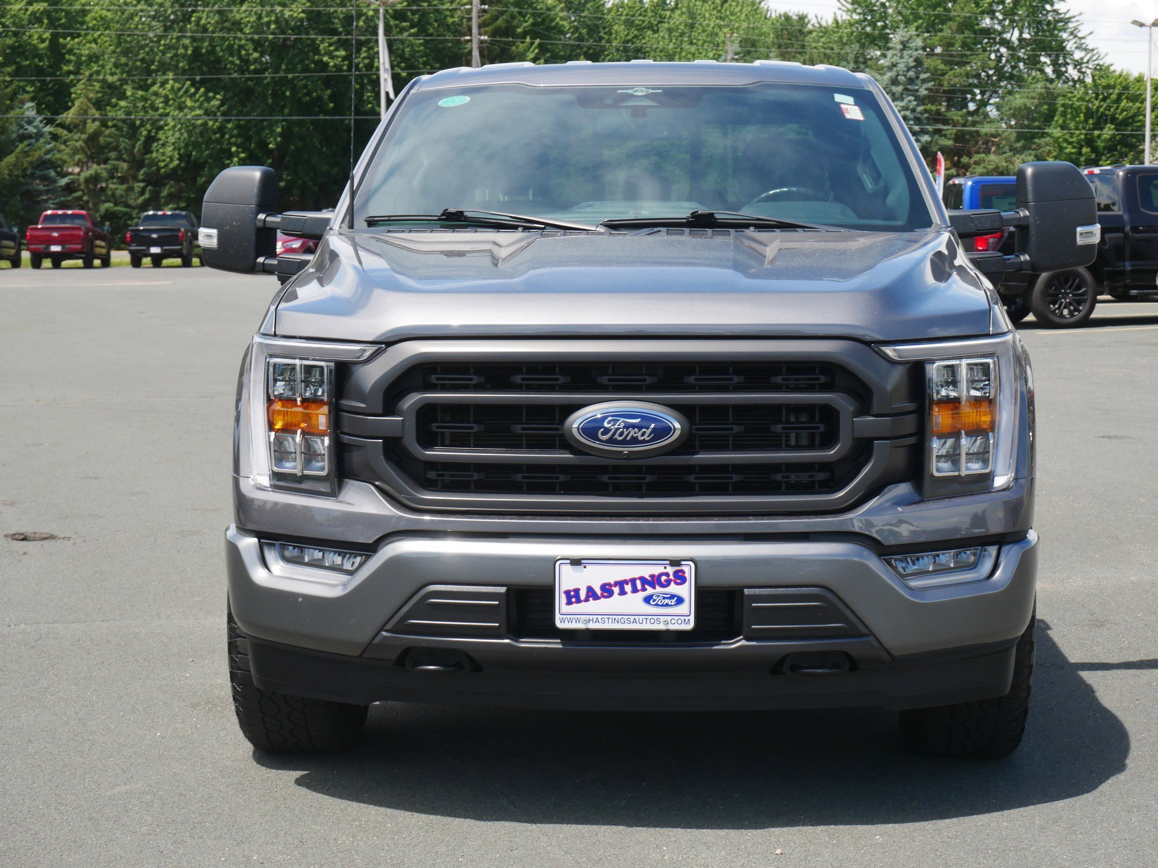 Used 2023 Gray Ford XLT image 8