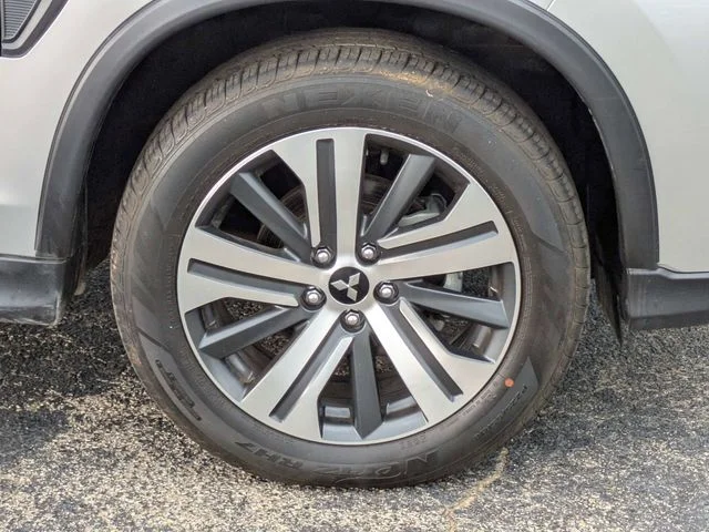 2024 Mitsubishi Outlander Sport ES - Photo 11