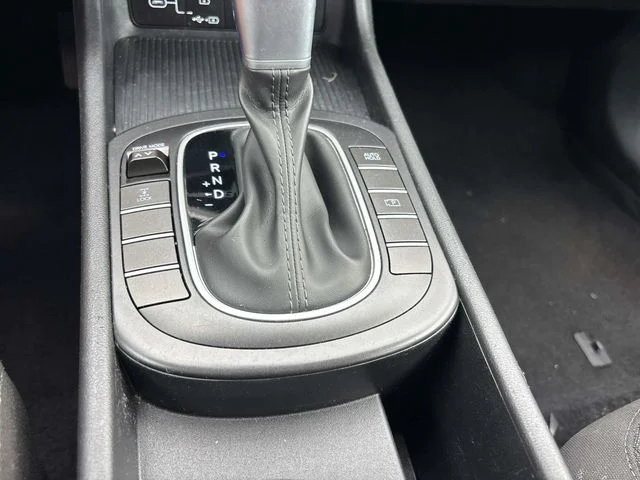 Used 2024 Blue Hyundai SEL image 23