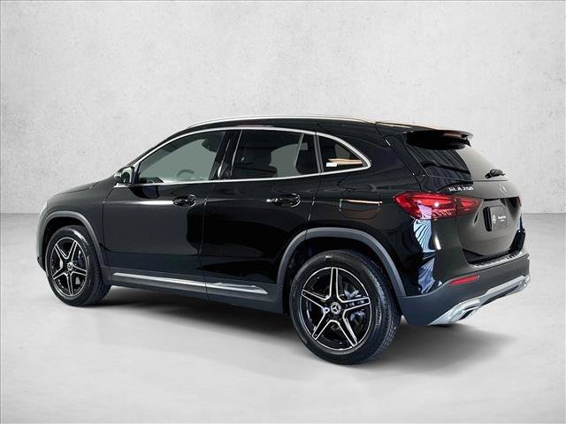 New 2026 Night Black Mercedes-Benz GLA 250 image 37