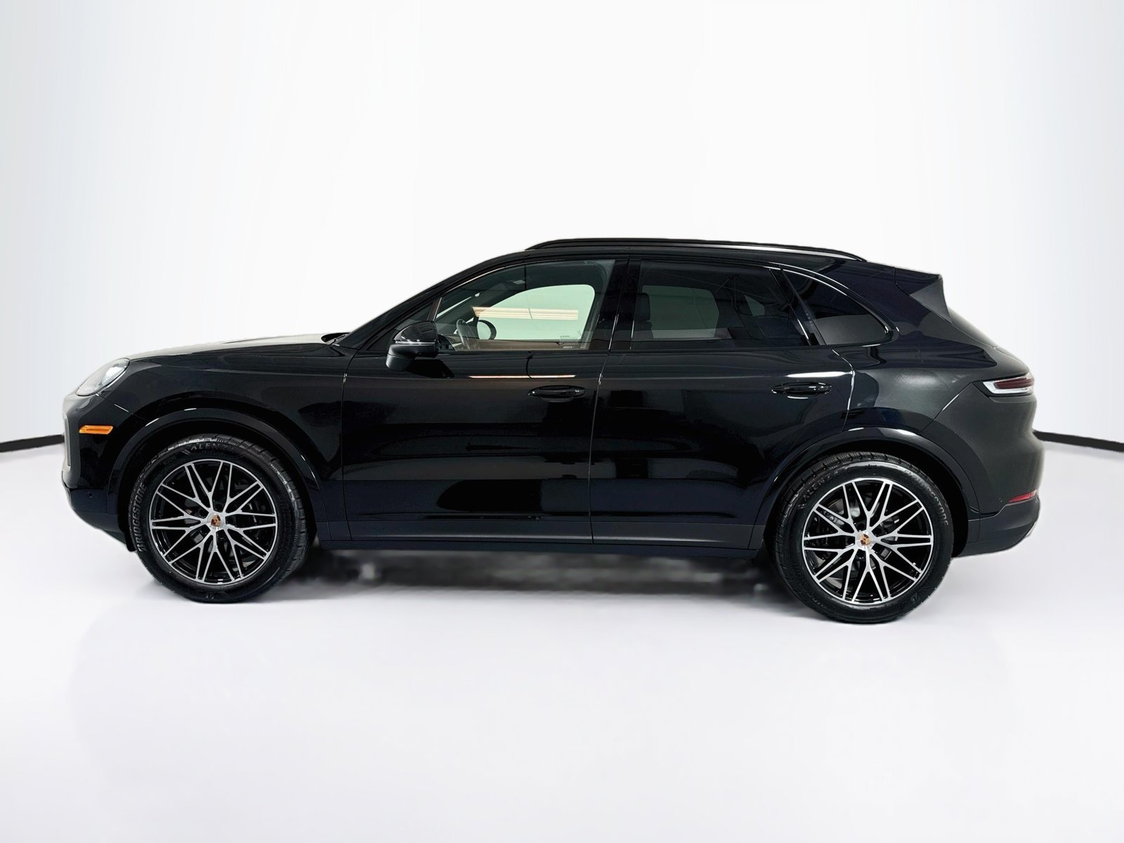 Used 2026 Chromite Black Metallic Porsche  image 2
