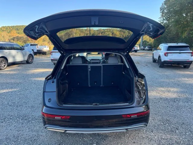 Used 2021 Black Audi 45 Prestige image 10