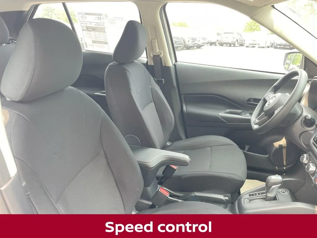 2025 Nissan KICKS PLAY Base - Photo 36