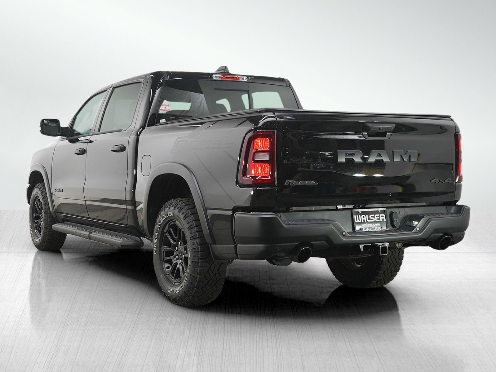 Used 2025 Diamond Black Crystal Pearlcoat Ram Rebel image 4