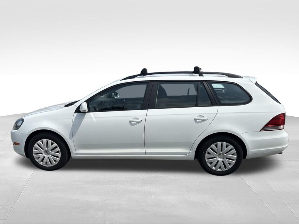 Used 2014 White Volkswagen 2.5L S image 2