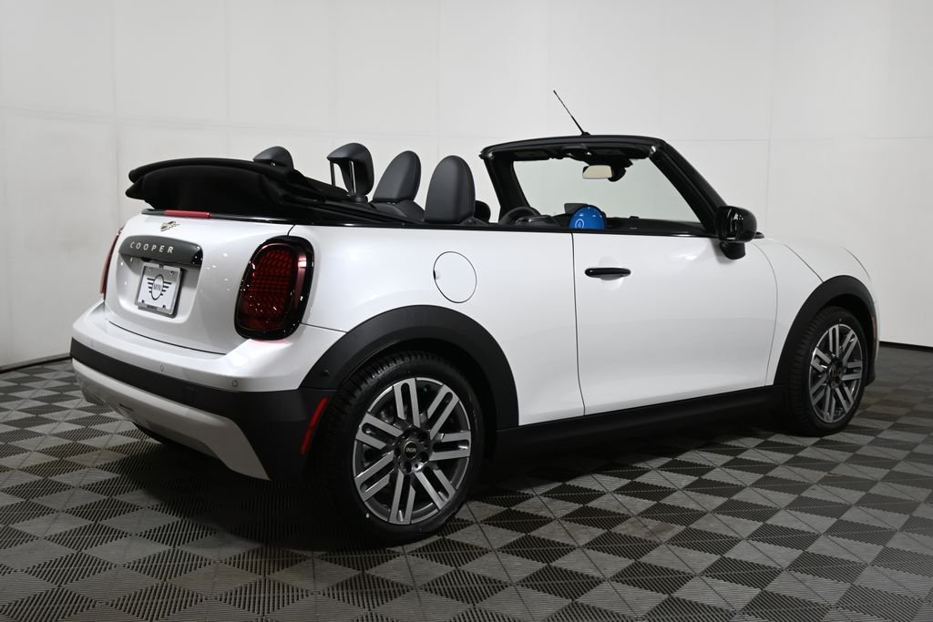 Used 2026 White MINI  image 14