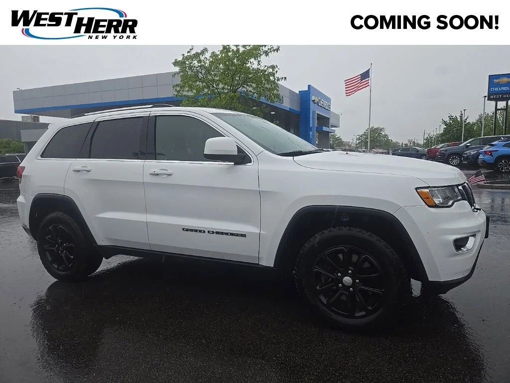 2021 Jeep Grand Cherokee Laredo E 4WD's photo