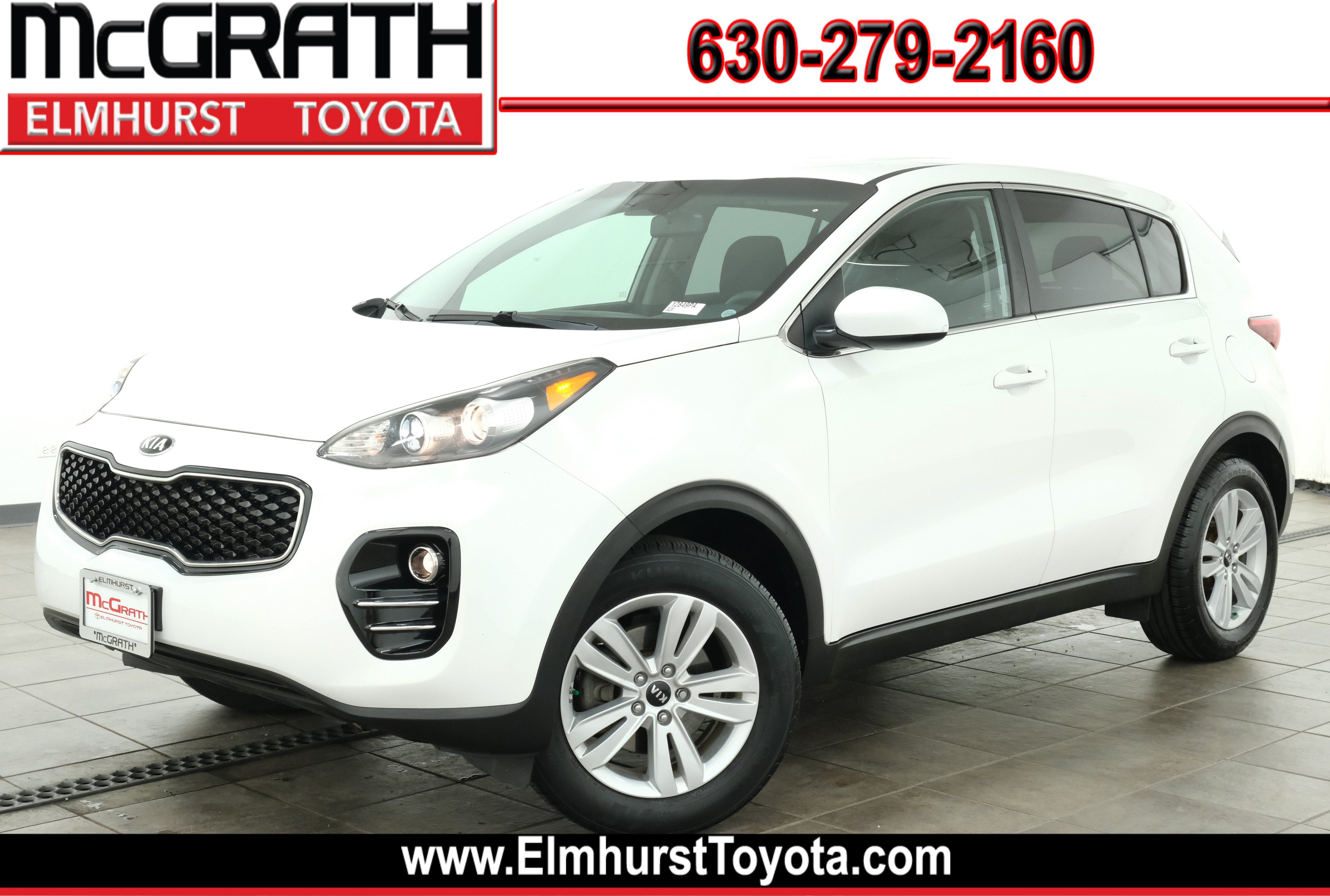 Used 2018 Clear White Kia LX image 1