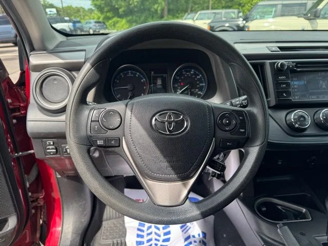 Used 2018 Red Toyota LE image 19