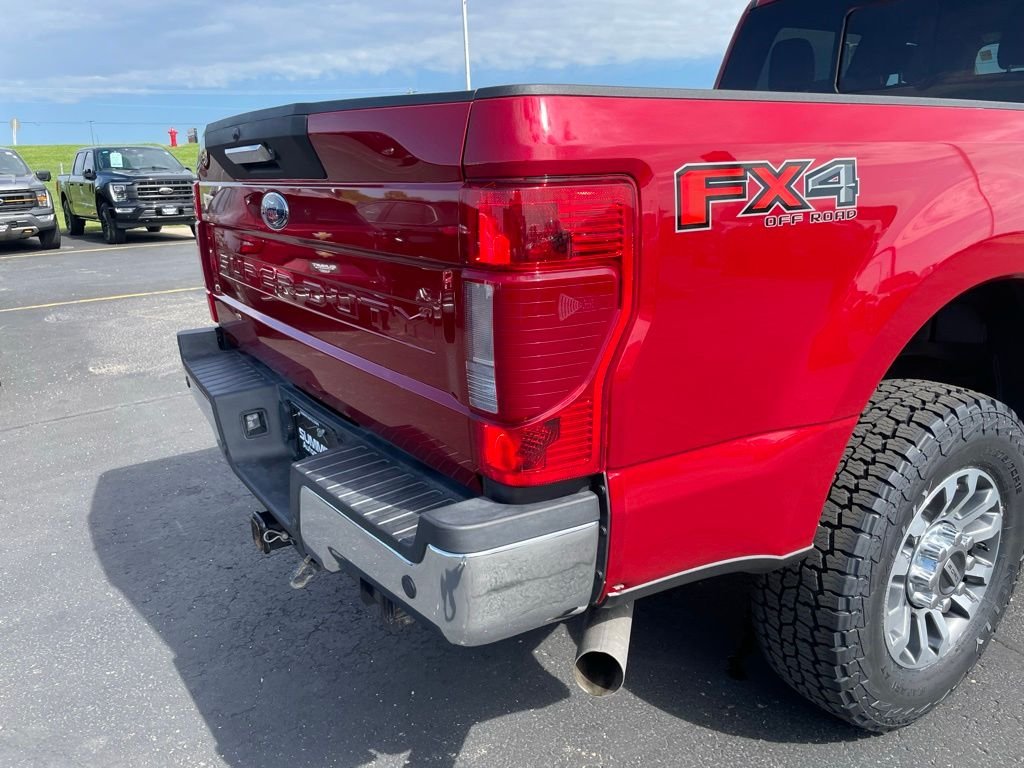 Used 2022 Red Ford Lariat image 31