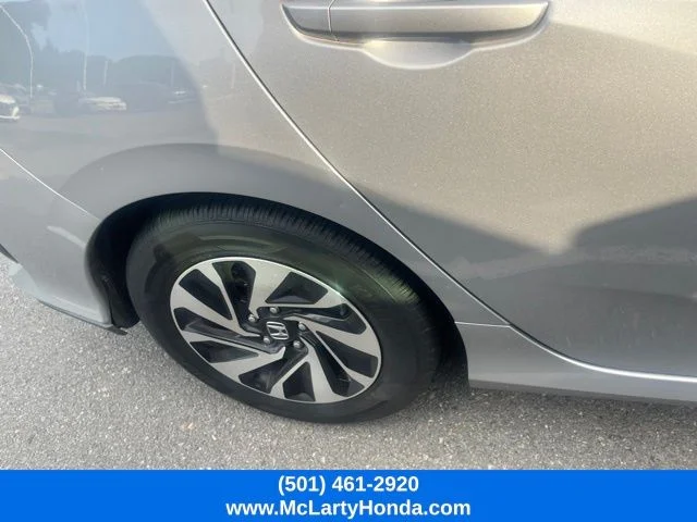 Used 2017 Silver Honda LX image 9