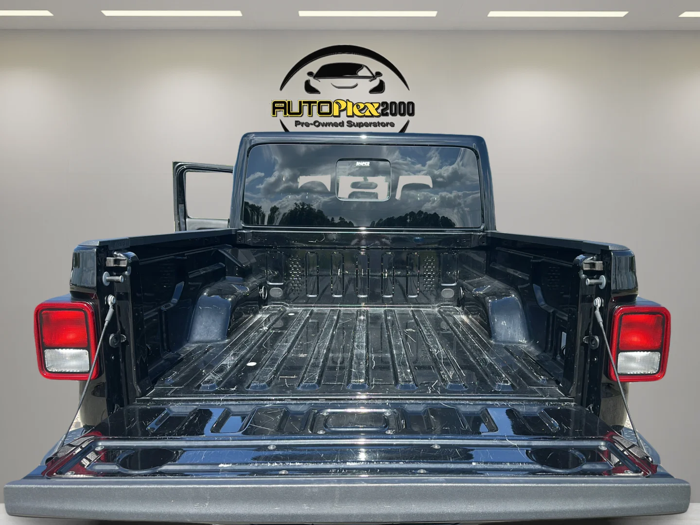 Used 2024 Black Jeep Sport image 20