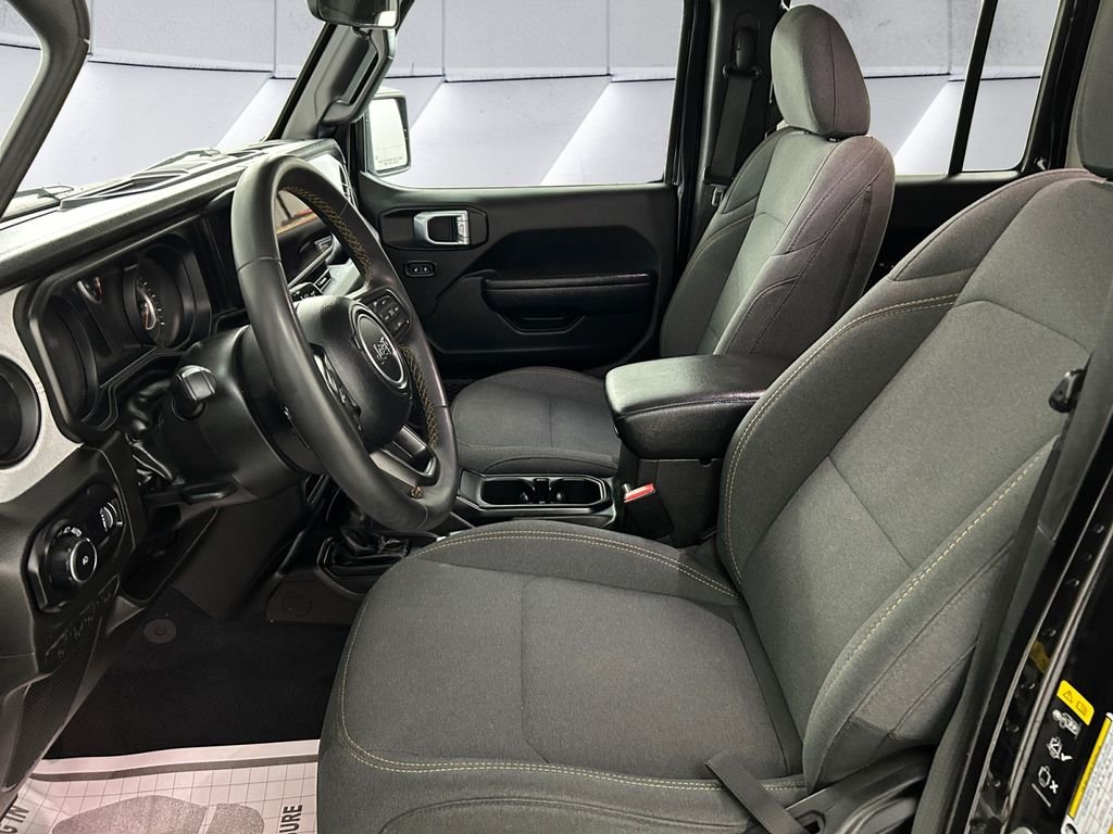 Used 2024 Black Jeep Sport S image 7