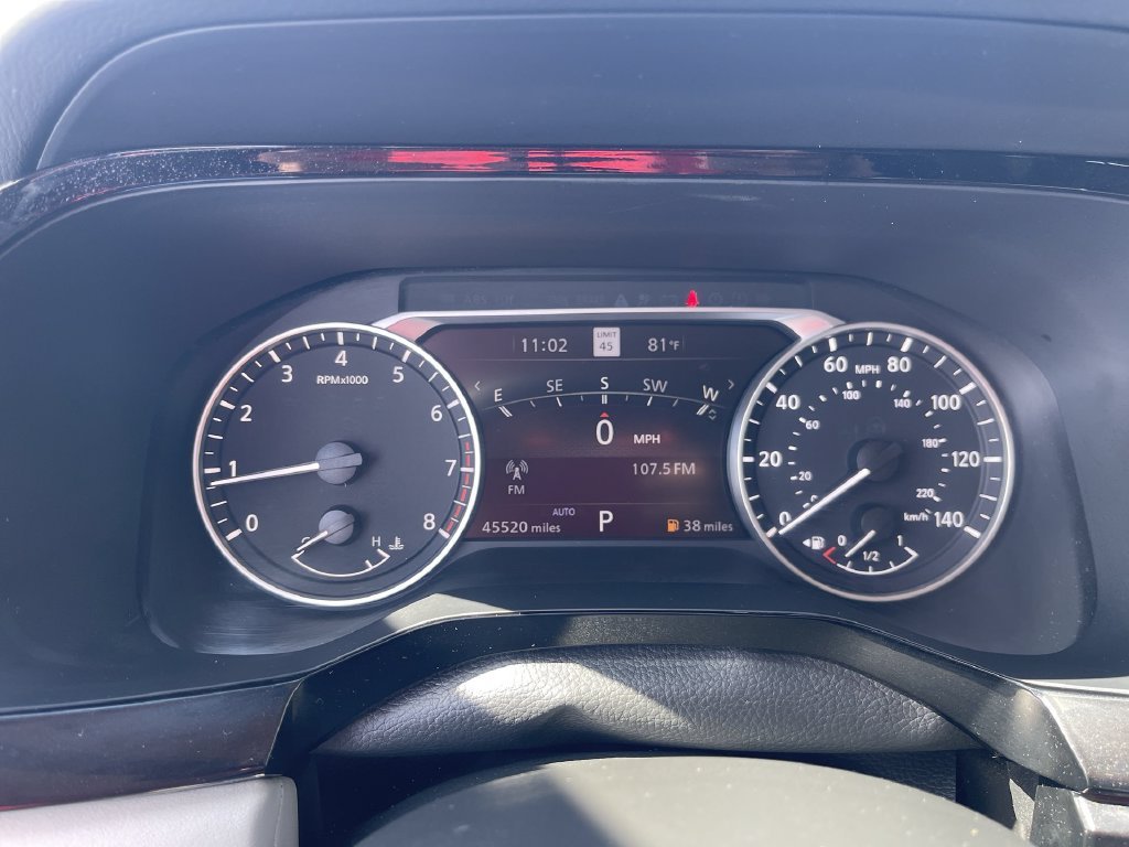 Used 2023 Blue Nissan SL image 15