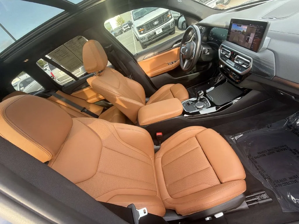 Used 2023 Black BMW M40i image 29