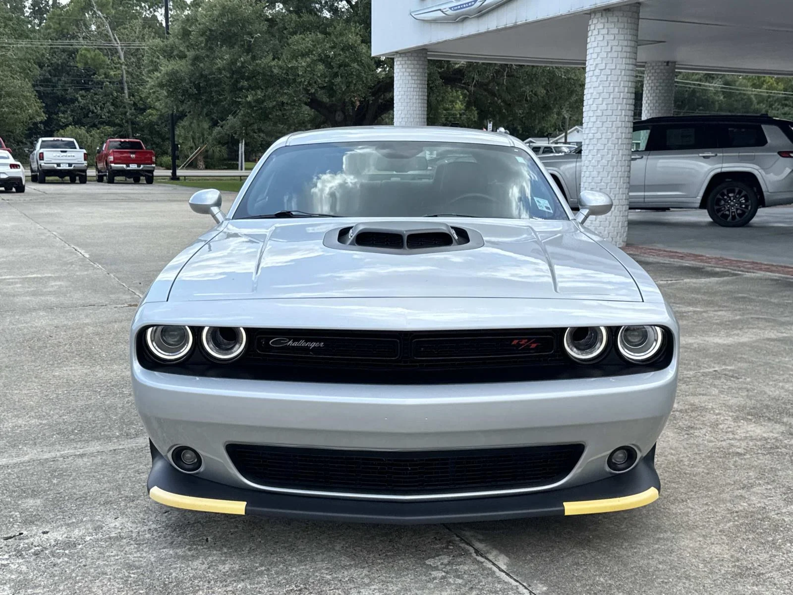 Used 2023 TRIPLE NICKEL CLEARCOAT Dodge R/T image 2